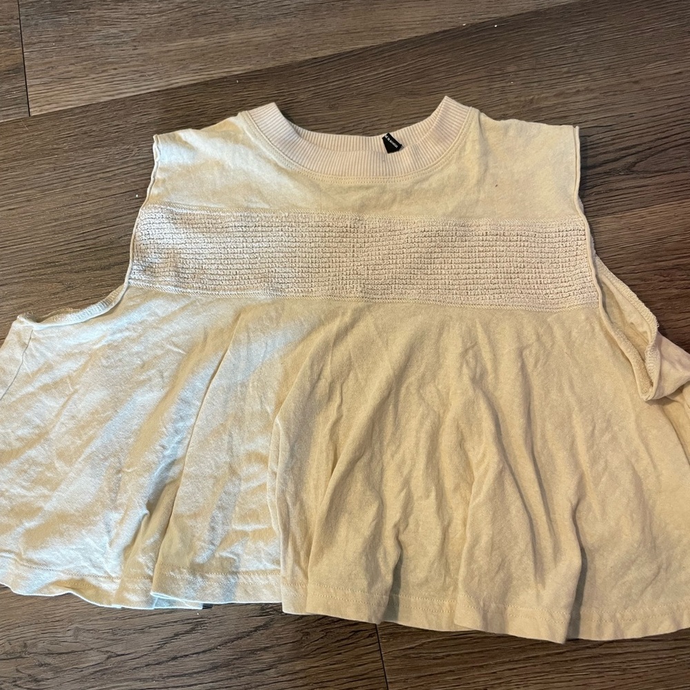 Urban outfitters crop top